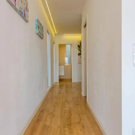 Ayuntamiento Panoramic Lejlighed